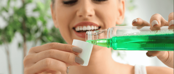 استفاده از دهانشویه در ارتودنسی